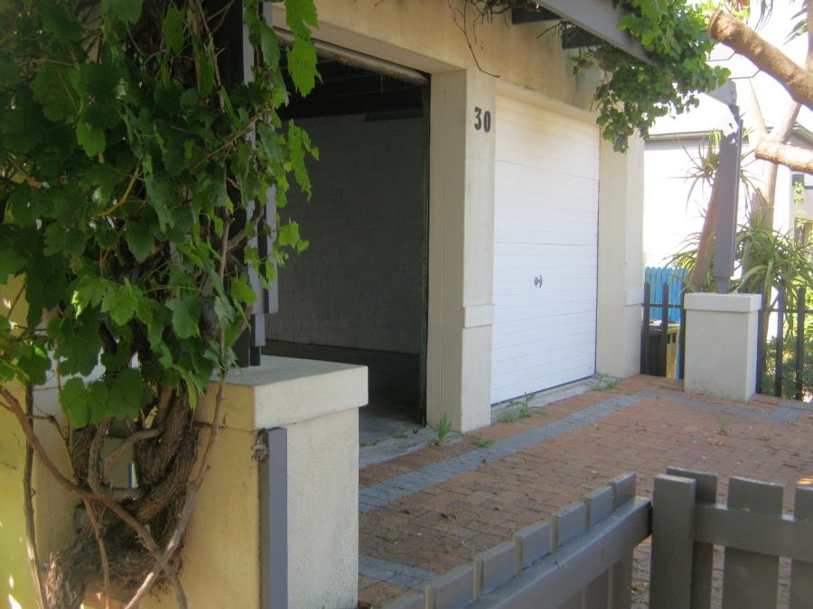 To Let 3 Bedroom Property for Rent in Fernwood Western Cape